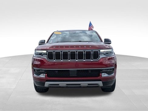 Used 2024 Jeep Wagoneer L Series II RWD image 9