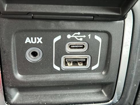 Used 2021 Jeep Wrangler Unlimited Sport w/ Sun And Sound Package AWD/4WD image 21