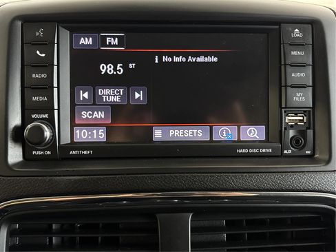 Used 2019 Dodge Grand Caravan SE FWD image 40