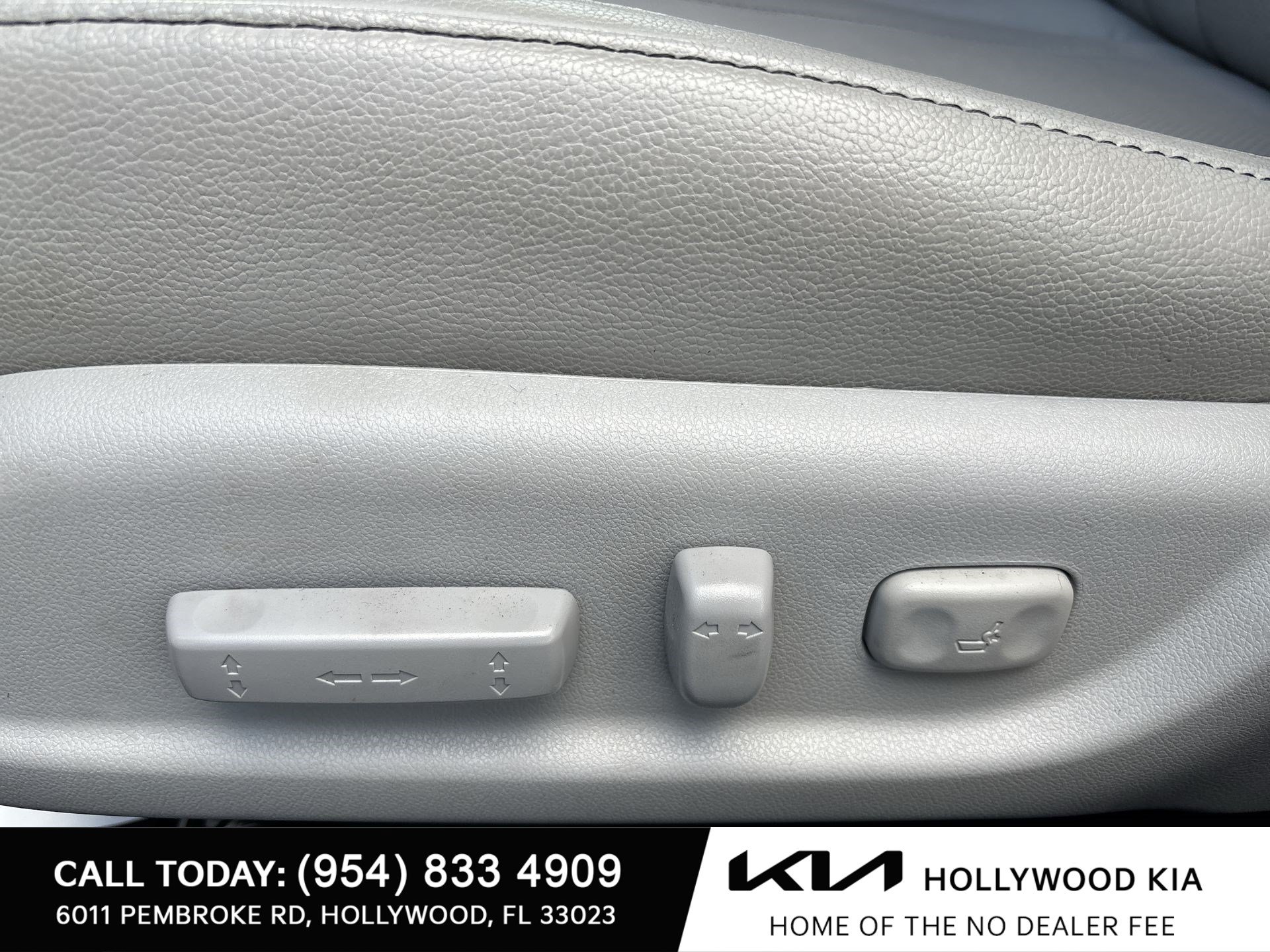 Used 2022 Acura ILX w/ Premium Package FWD image 14