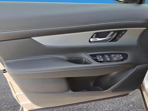 New 2026 Nissan Murano SL image 17