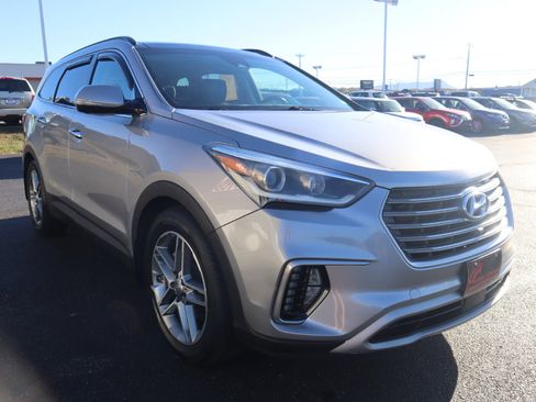 Used 2017 Hyundai Santa Fe AWD w/ SE Ultimate Tech Package 03 image 31