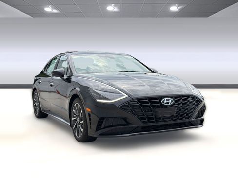 Used 2023 Hyundai Sonata Limited FWD image 7