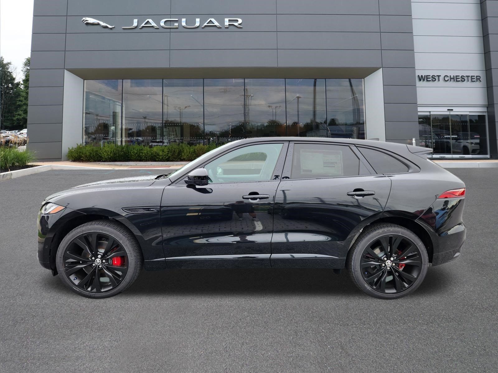 New 2026 Jaguar F-PACE R-Dynamic S AWD/4WD image 5