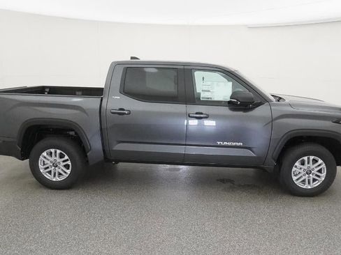 New 2026 Toyota Tundra SR5 AWD/4WD image 12