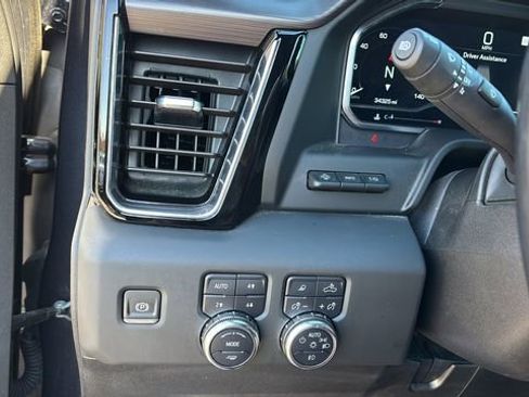 Used 2024 GMC Sierra 2500 Denali Ultimate w/ Max Trailering Package image 22