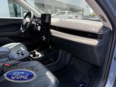 Used 2023 Ford Mustang Mach-E Premium RWD image 12