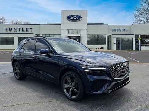 Used 2024 Genesis GV70 3.5T Sport w/ Sport Prestige Package AWD/4WD image 3