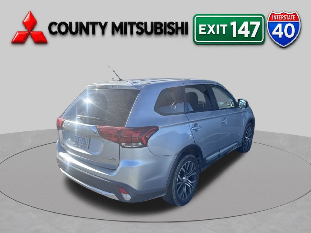 Used 2016 Mitsubishi Outlander ES FWD image 10