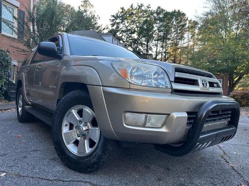 Used 2005 Toyota 4Runner Limited image 6