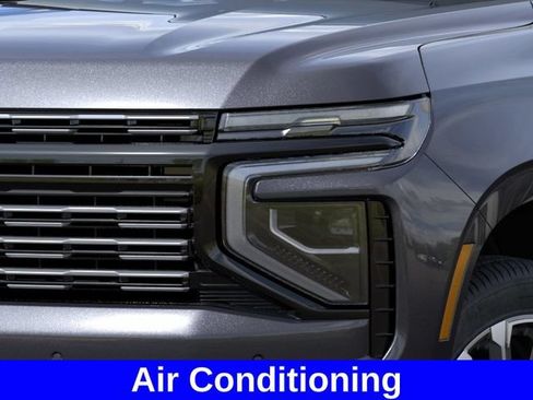 New 2026 Chevrolet Suburban High Country w/ Sun And Tow Package AWD/4WD image 11
