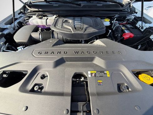 New 2026 Jeep Grand Wagoneer 4WD image 37