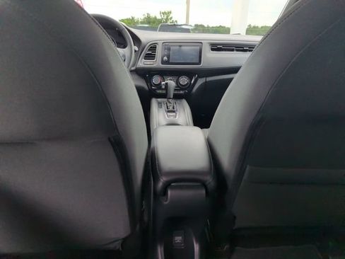 Used 2022 Honda HR-V Sport image 31