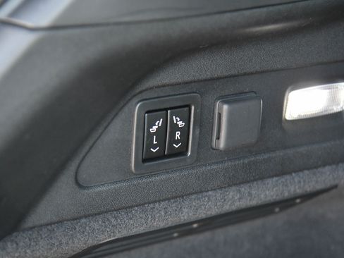 Used 2024 Acura ZDX A-Spec image 47