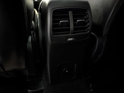 Certified 2024 Ford Escape Platinum AWD/4WD image 28