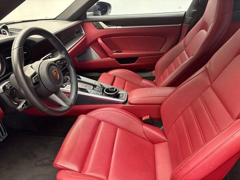Used 2022 Porsche 911 Targa 4S AWD/4WD image 5