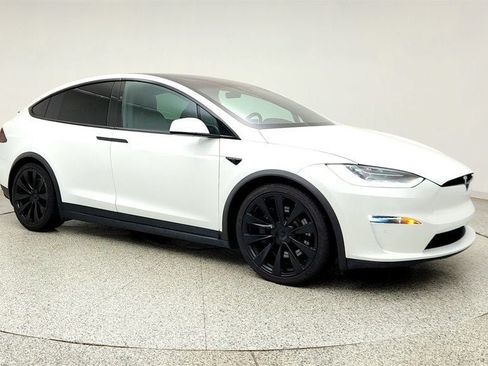Used 2022 Tesla Model X AWD/4WD image 3