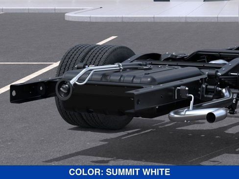 New 2025 GMC Savana 4500 w/ Power Convenience Package image 15