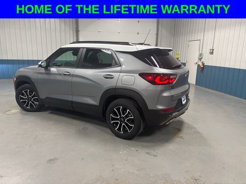 New 2025 Chevrolet TrailBlazer ACTIV w/ Driver Confidence Package image 3