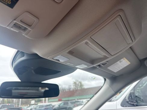 Used 2023 Ford Escape Platinum image 41