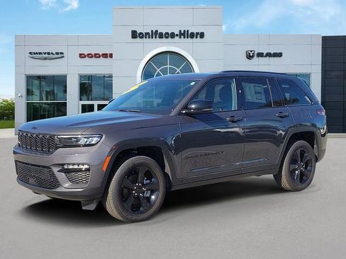 New 2024 Jeep Grand Cherokee Limited w/ Black Appearance Package image 2