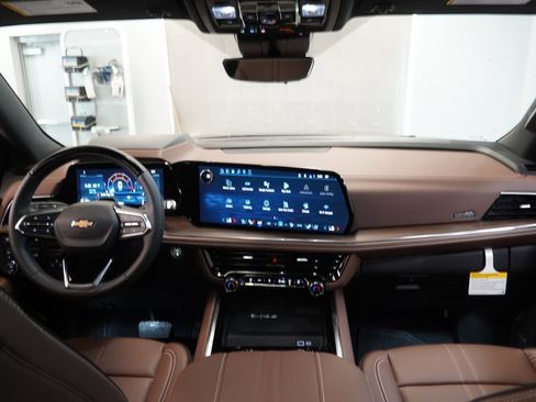 New 2026 Chevrolet Tahoe High Country AWD/4WD image 22