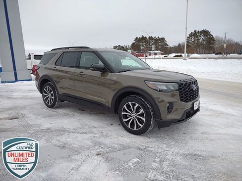 New 2026 Ford Explorer ST-Line image 7