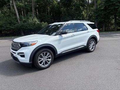 Certified 2022 Ford Explorer Limited w/ Equipment Group 301A