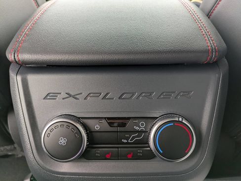 New 2026 Ford Explorer ST-Line w/ ST-Line Street Pack RWD image 16