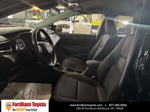 Used 2024 Toyota Corolla LE FWD image 17