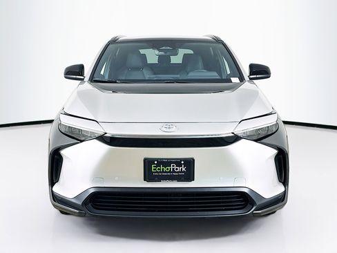 Used 2023 Toyota bZ4X XLE w/ Weather Package image 2