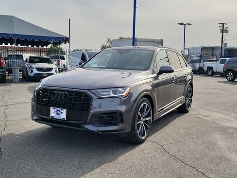 Used 2021 Audi Q7 3.0T Premium Plus w/ Premium Plus Package image 34