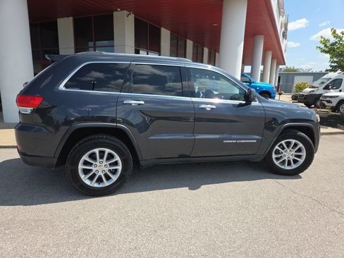 Used 2014 Jeep Grand Cherokee Laredo w/ Security & Convenience Group AWD/4WD image 11