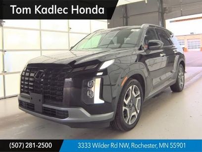 Used 2023 Hyundai Palisade Limited w/ Cargo Package