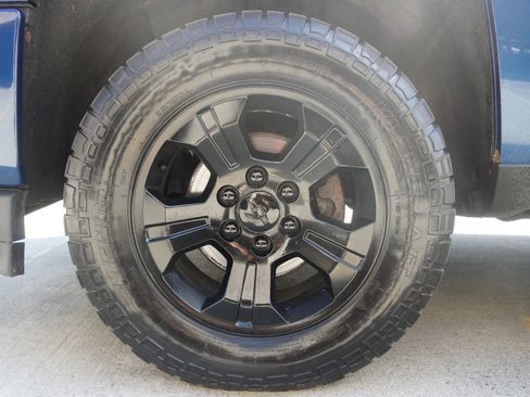 Used 2016 Chevrolet Silverado 1500 LT w/ All Star Edition AWD/4WD image 31