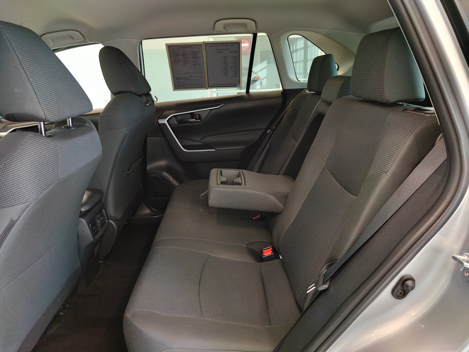 Used 2024 Toyota RAV4 LE AWD/4WD image 11