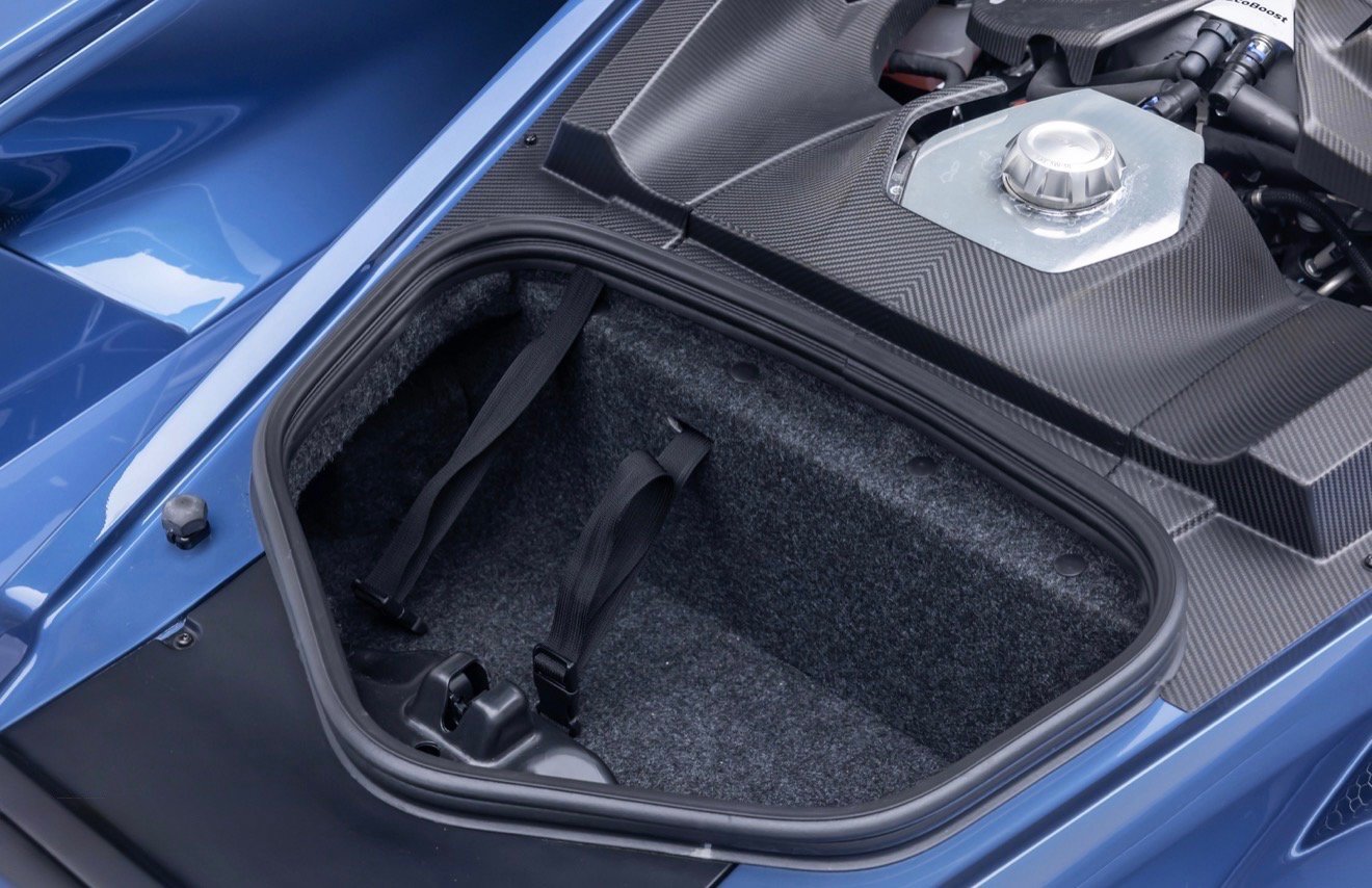Used 2019 Ford GT RWD image 41