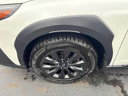 Used 2023 Subaru Outback Onyx Edition XT AWD/4WD image 6