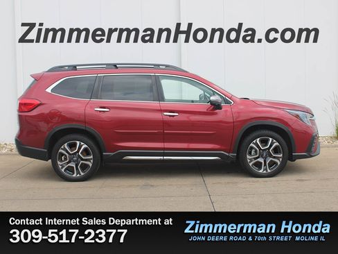 Used 2023 Subaru Ascent Touring AWD/4WD image 1