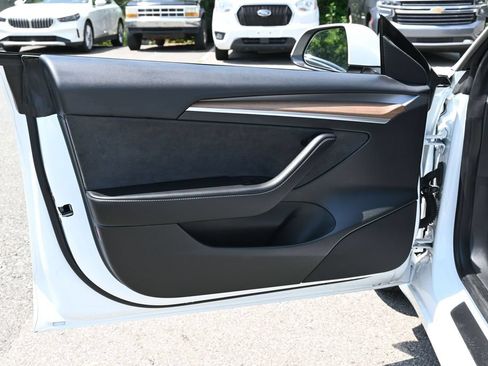 Used 2023 Tesla Model 3 Standard Range RWD image 43