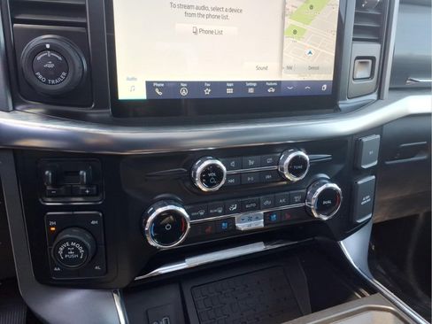 Used 2023 Ford F150 Lariat w/ Equipment Group 502A High AWD/4WD image 19