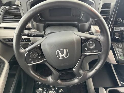 Used 2019 Honda Odyssey Elite image 25