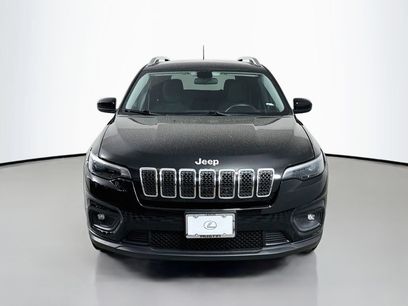 Used 2019 Jeep Cherokee Latitude w/ Popular Appearance Group