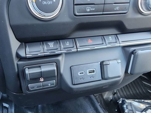 New 2026 GMC Sierra 3500 Pro w/ Convenience Package image 36