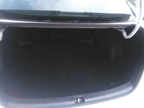 Used 2024 Toyota Corolla LE FWD image 5
