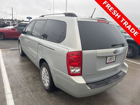 Used 2014 Kia Sedona LX image 5