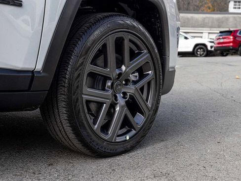 New 2026 Jeep Compass Limited image 7