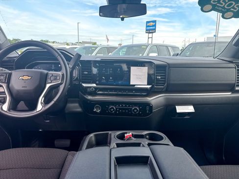 Certified 2023 Chevrolet Silverado 1500 LT AWD/4WD image 27