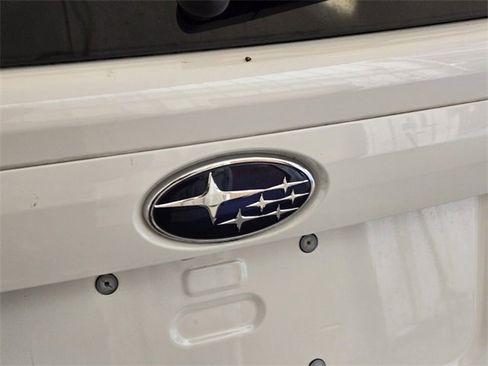 Certified 2023 Subaru Crosstrek 2.0i Premium image 12