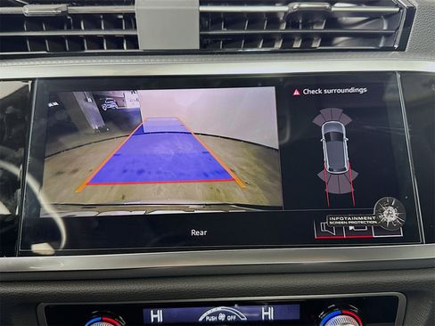 New 2025 Audi Q3 2.0T Premium image 33